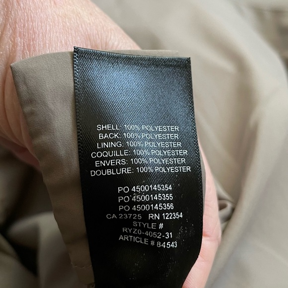 Aritzia the group by babaton frontier hooded waterproof rain coat jacket S - Picture 7 of 7